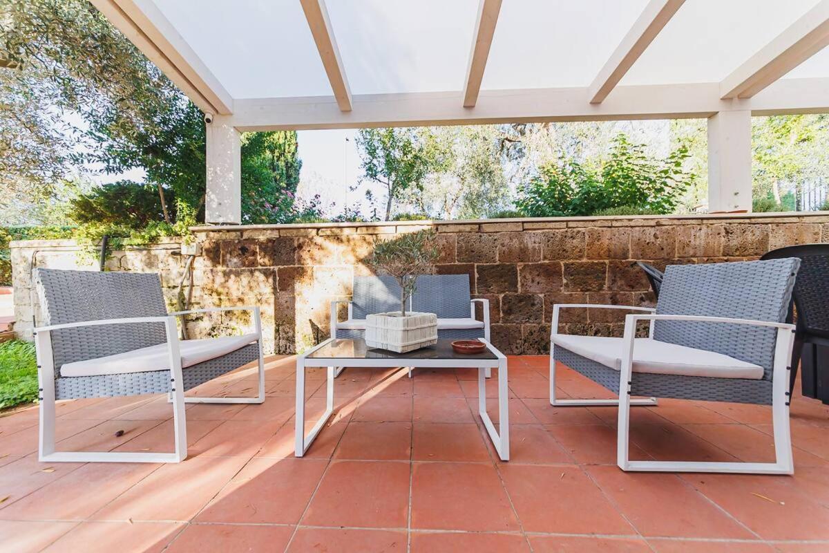 Countryhouse Gli Ulivi Modugno Bagian luar foto