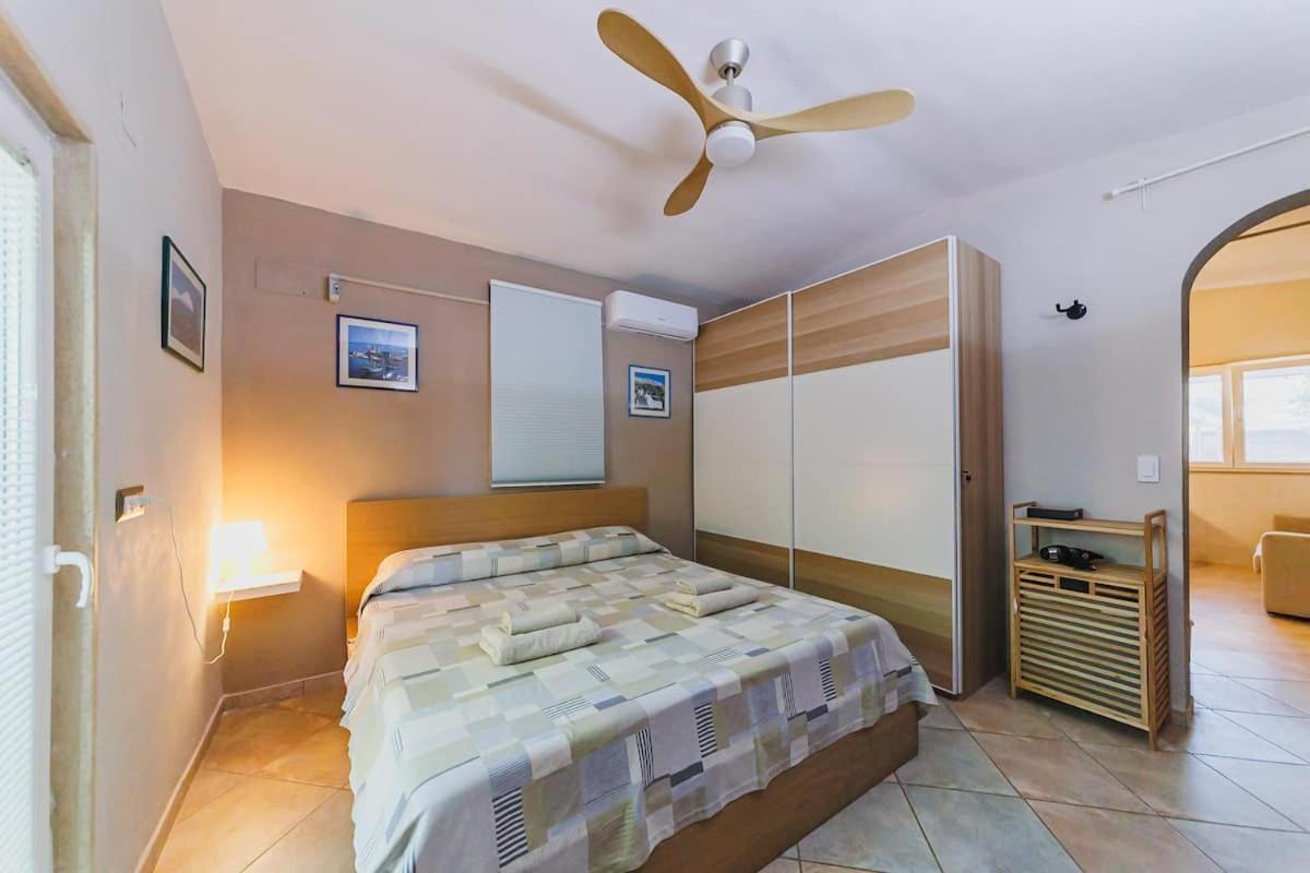Countryhouse Gli Ulivi Modugno Bagian luar foto