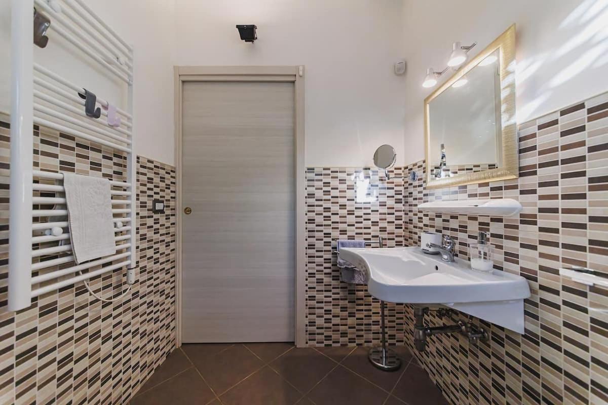 Countryhouse Gli Ulivi Modugno Bagian luar foto