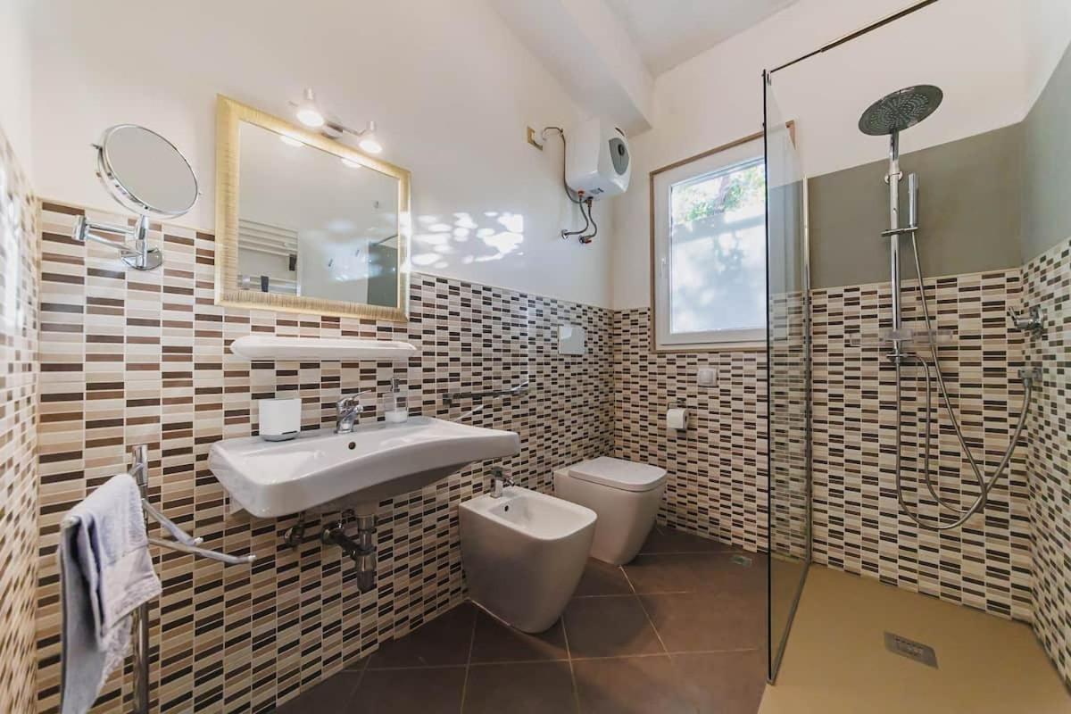 Countryhouse Gli Ulivi Modugno Bagian luar foto