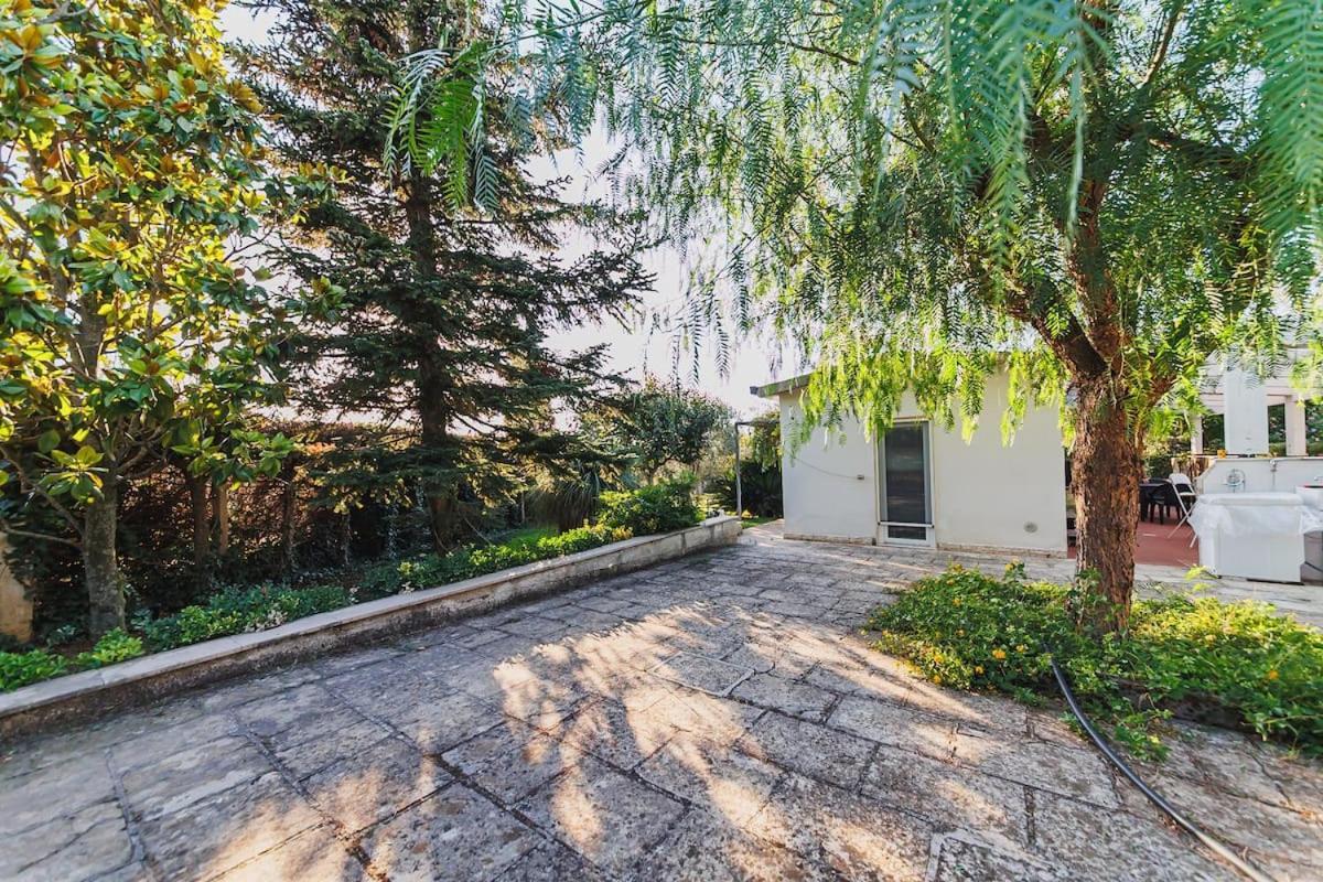 Countryhouse Gli Ulivi Modugno Bagian luar foto